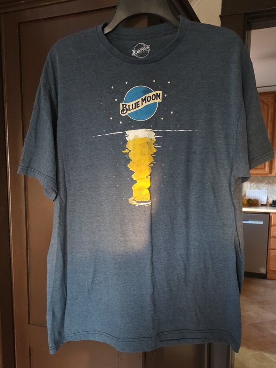 Hybrid Apparel Other - Hybrid Apparel Blue Moon Graphic Tank Top in Heather Navy with Yellow Print
